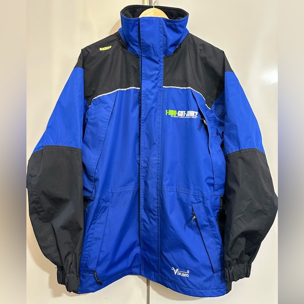 #2737 VikingTempest Classic Jacket Waterproof and windproof Tri Zone Size M